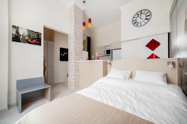 Manhattan Studio, Budapest